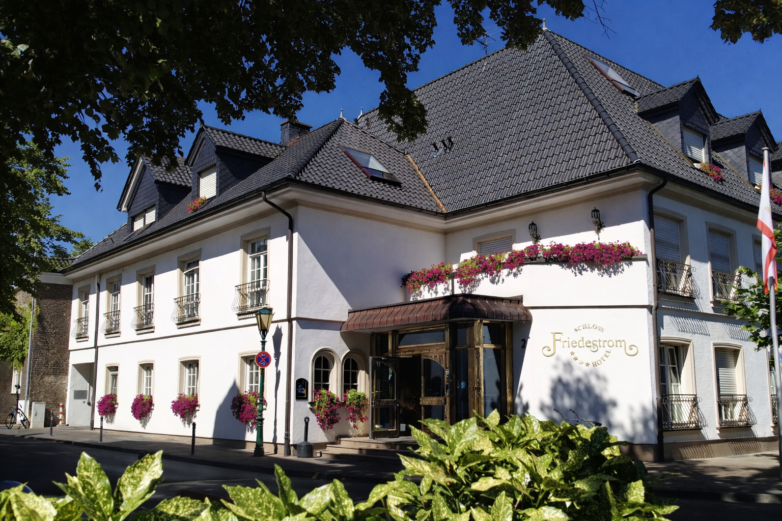 Schloss Friedestrom Zons